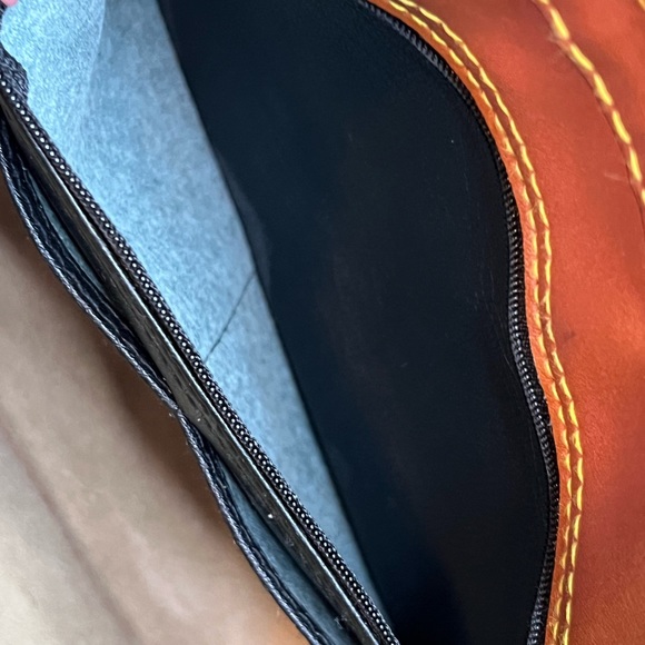 Classic Douney and Bourke PURSE & Wallet Bundle. - Picture 9 of 15